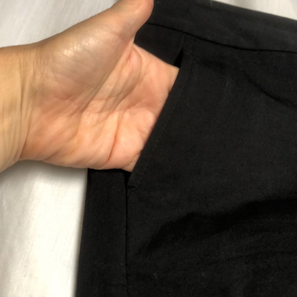 Kenneth Cole reaction black shorts 6 worn once - Picture 5 of 7